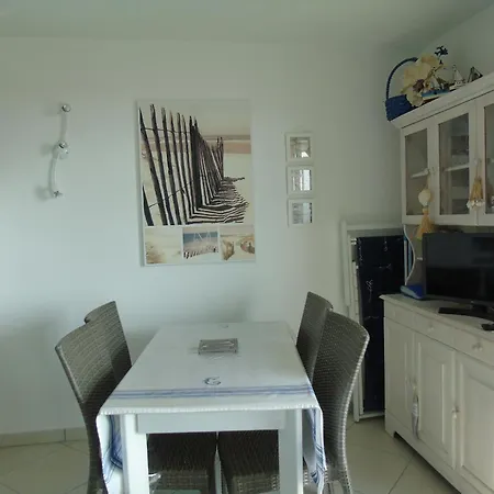 Le Pamplemousse Apartment *